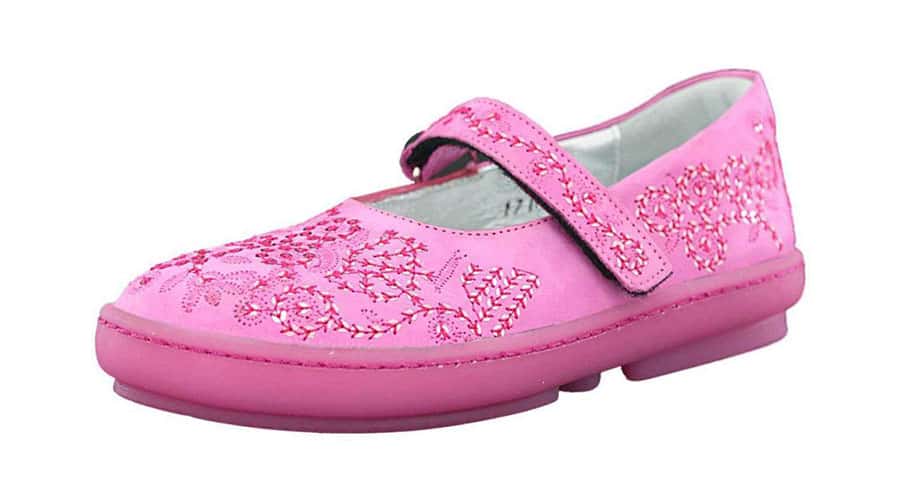 Broderie sur chaussure Tunisie